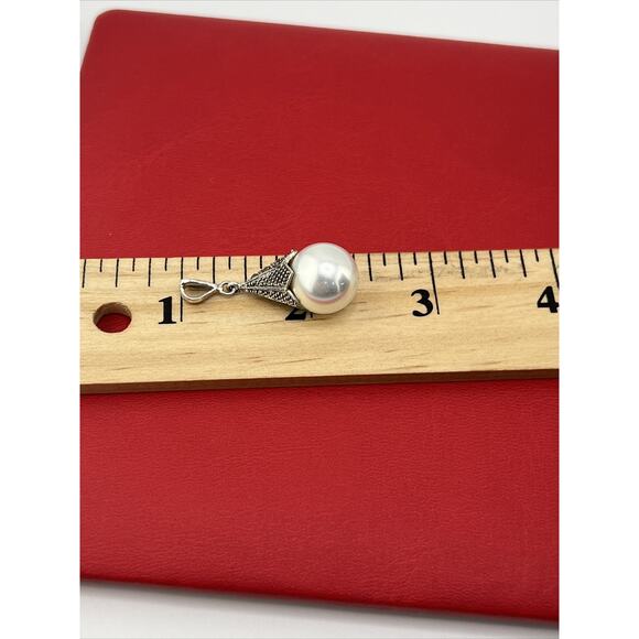 White Pearl 925 Sterling Silver Marcasite Pendant 14mm - Picture 5 of 8